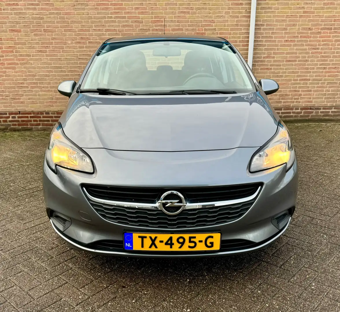 Opel Corsa 1.4 Favourite Grijs - 2
