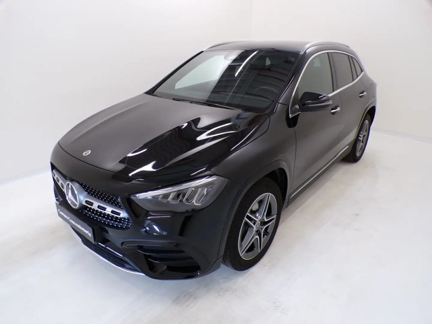 Mercedes-Benz GLA 250 e Plug-in hybrid Nero - 1