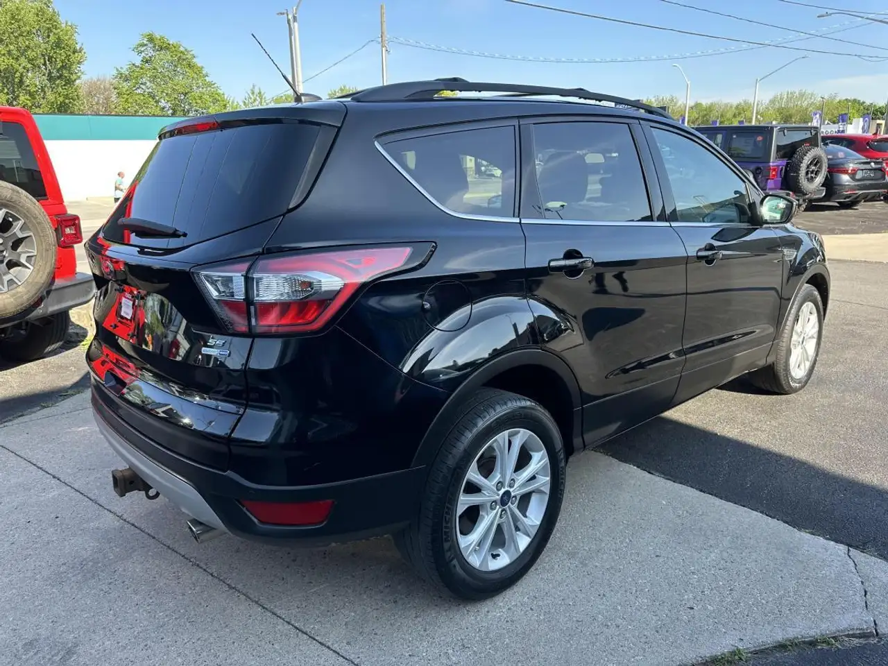 Ford Escape снимка Ford Escape