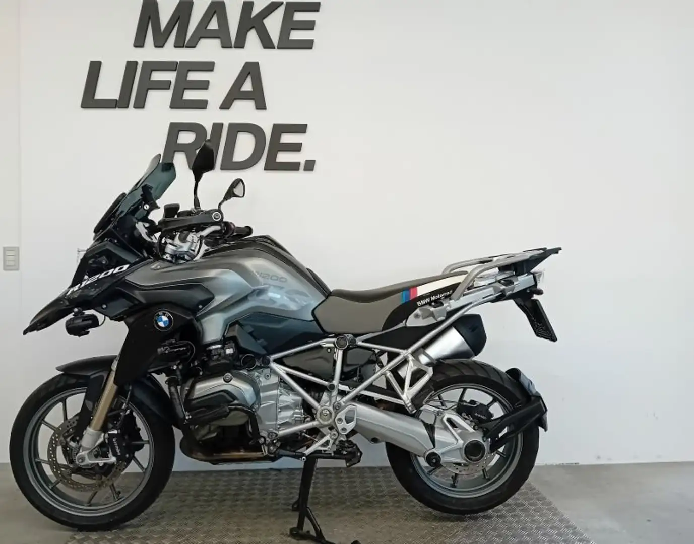 BMW R 1200 GS LC Fekete - 2
