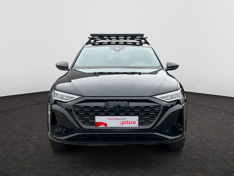 Audi Q8 e-tron Audi Q8  edition Dakar 55 e-tron quattro 300,00 kW — photo 3