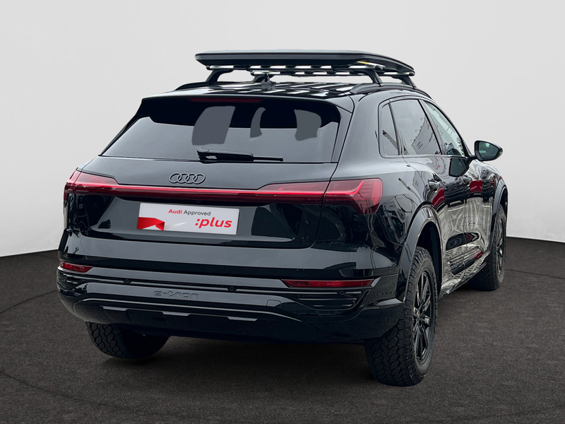 Audi Q8 e-tron Audi Q8  edition Dakar 55 e-tron quattro 300,00 kW — photo 2
