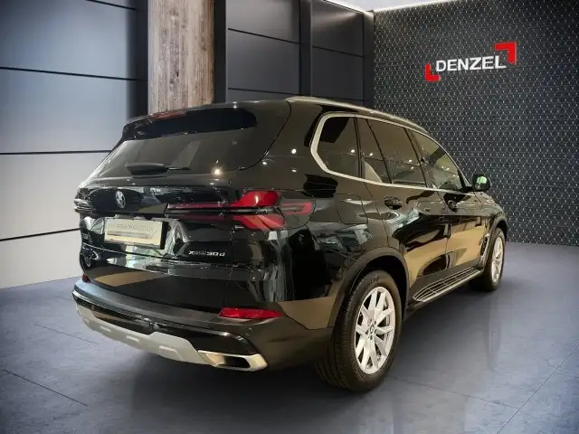 BMW X5 xDrive30d MHEV 48 Ansicht 4