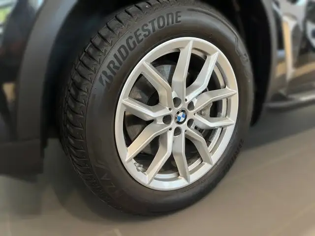 BMW X5 xDrive30d MHEV 48 Ansicht 5