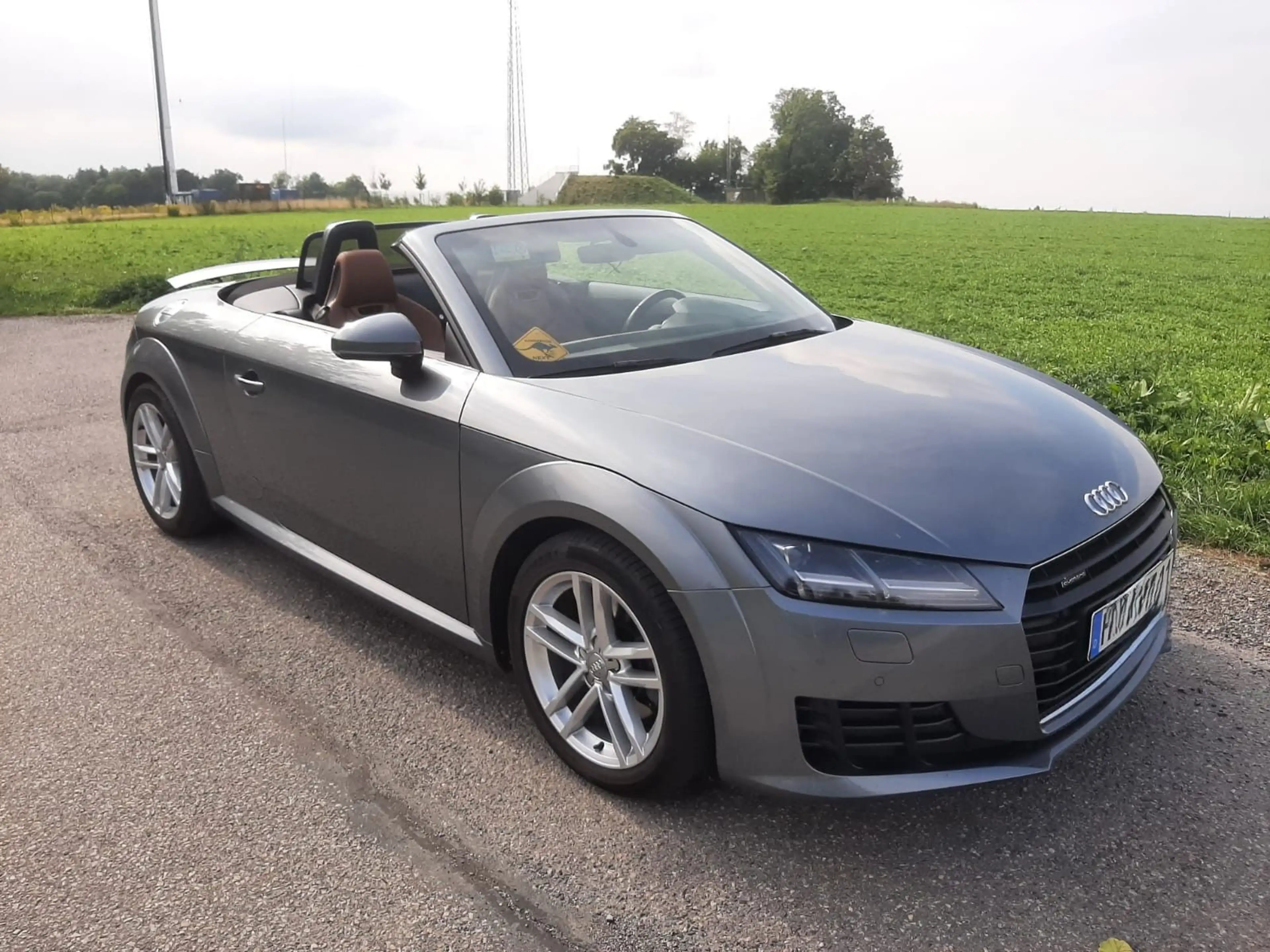 Audi TT Roadster 2.0 TDI quattro — photo 4