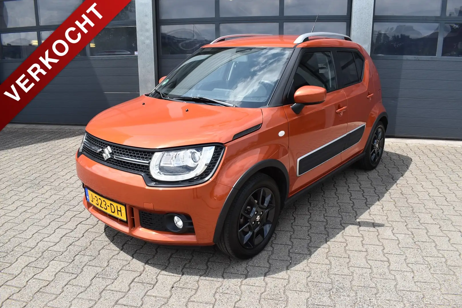Suzuki Ignis 1.2 Dualjet 90pk Smart Hybrid Select Oranje - 1