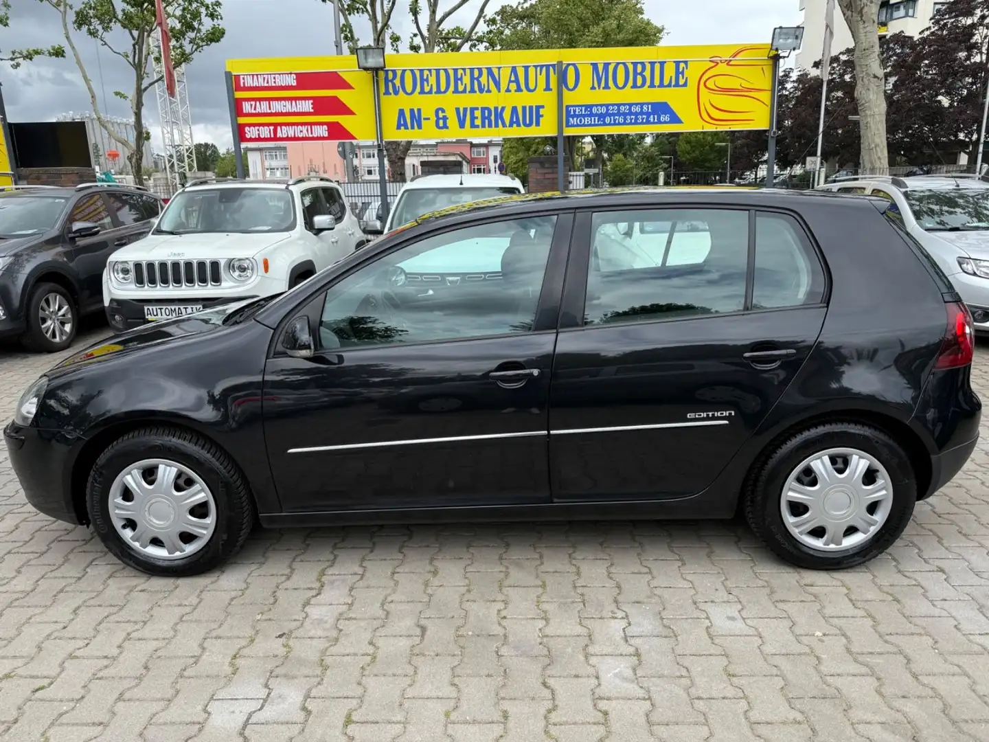Volkswagen Golf V Lim. Edition 2.0 TDI 4Motion Comfortline Schwarz - 2
