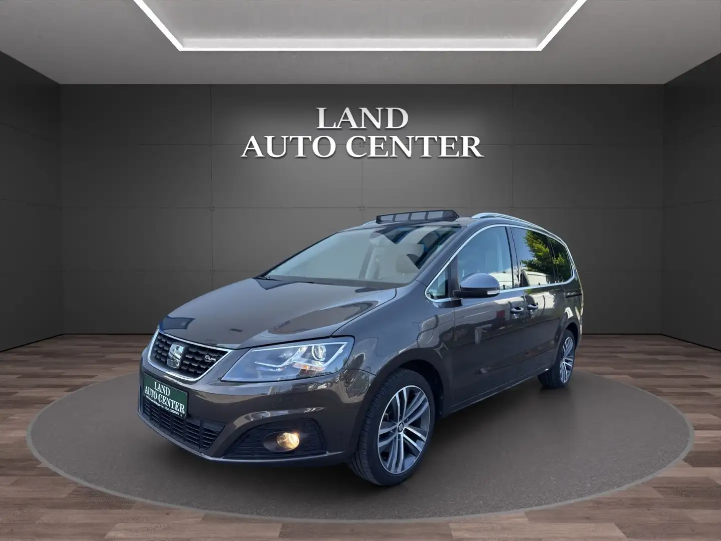 SEAT Alhambra 2.0 TDI DSG*FR*2xKiSi*PANO*7-SITZ*AHK* Schwarz - 1