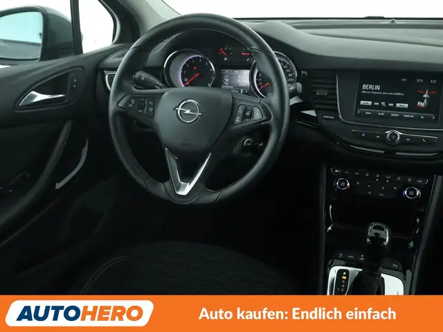 Opel Astra view 13