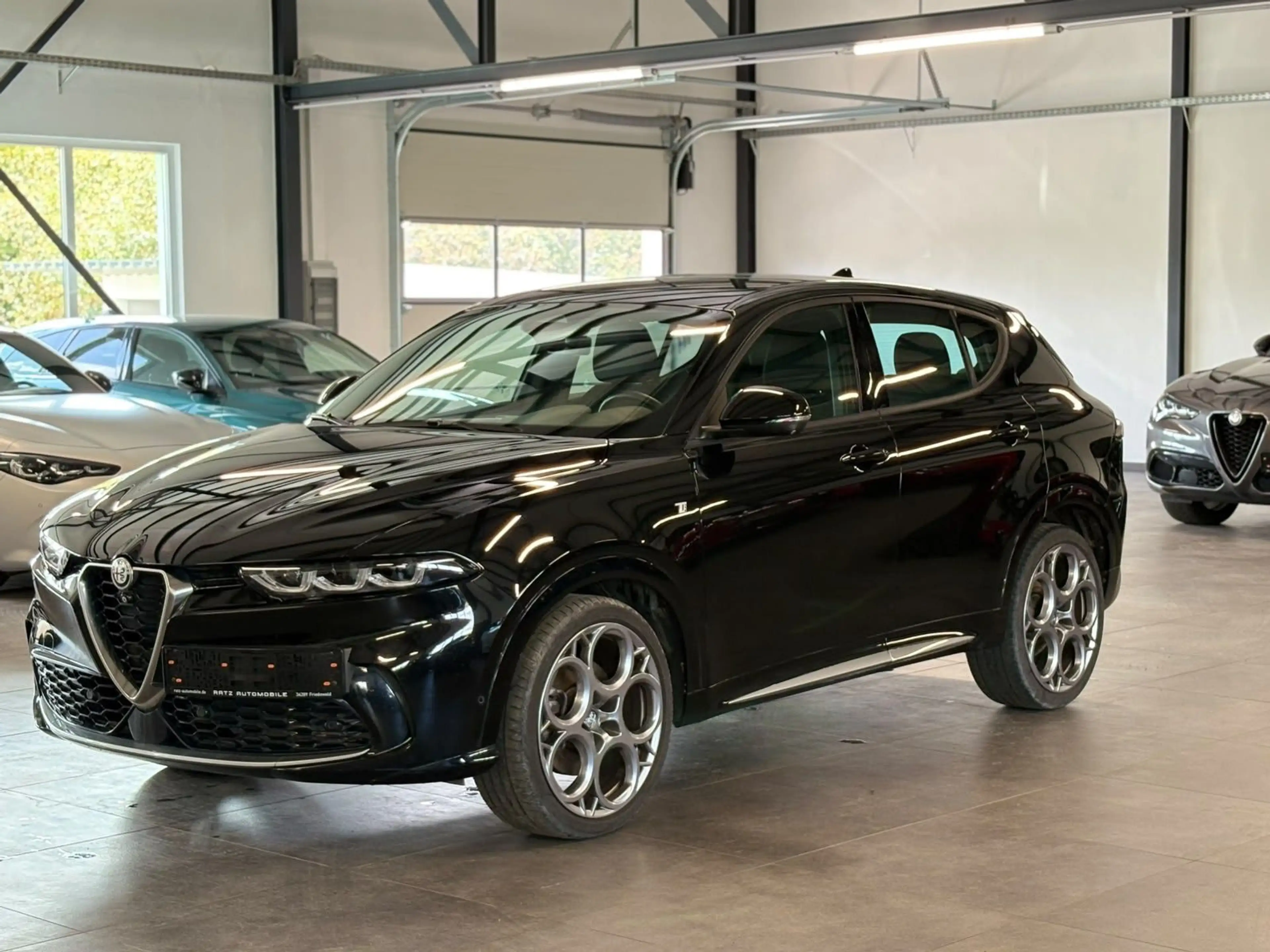 Alfa Romeo Tonale Ti (VELOCE) MATRIX+KAM+ACC+LHZ/SHZ+19" — photo 3