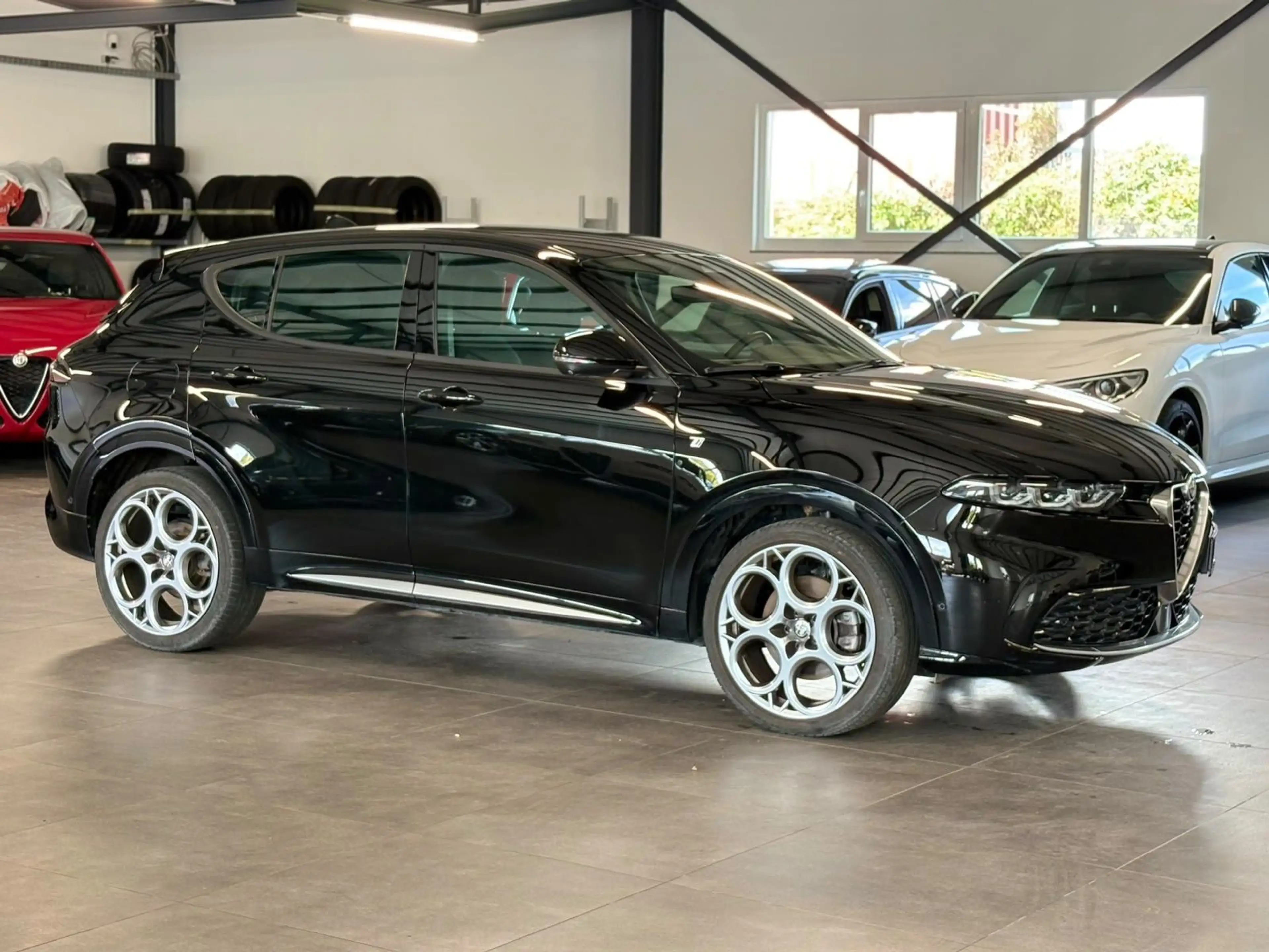 Alfa Romeo Tonale Ti (VELOCE) MATRIX+KAM+ACC+LHZ/SHZ+19"