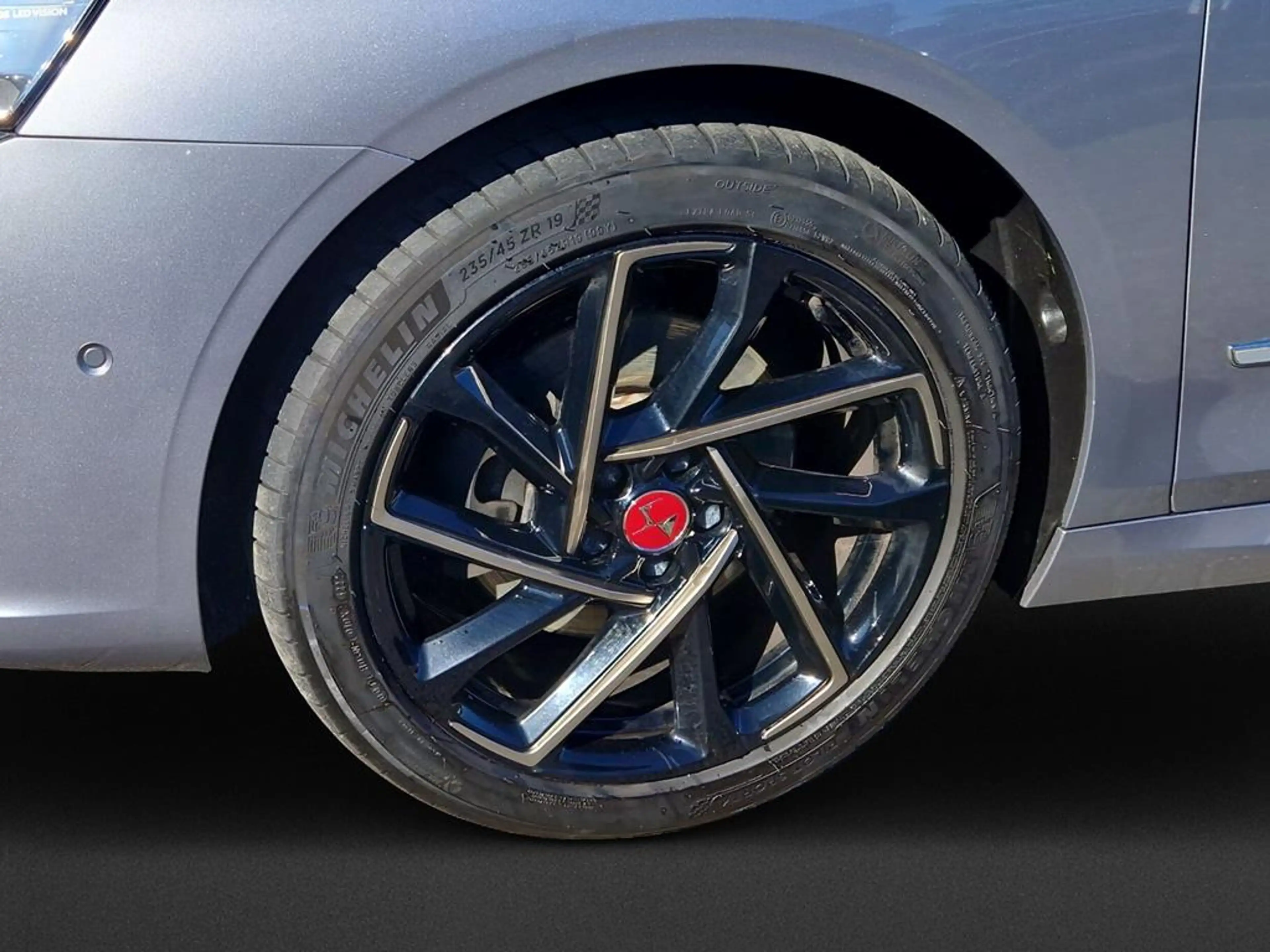 DS Automobiles DS 9 225 kW Performance Line + — photo 8