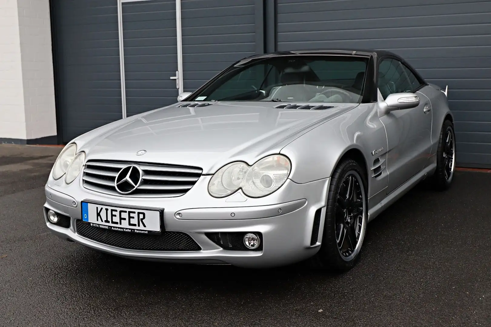 Mercedes-Benz SL 65 AMG V12/MASSAGE/BOSE/Bi-Xenon/SHZ+SLÜ/R19 Argintiu - 1