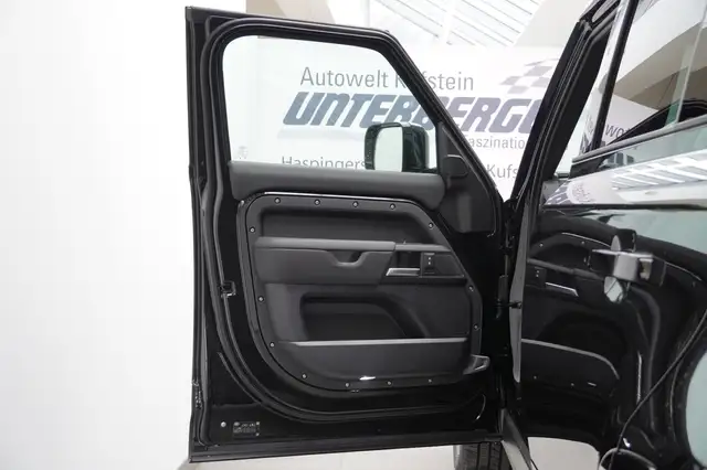 Land Rover Defender 110 2.0 PHEV SWB X-Dynmaic SE Ansicht 16