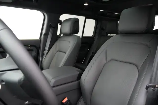 Land Rover Defender 110 2.0 PHEV SWB X-Dynmaic SE Ansicht 21