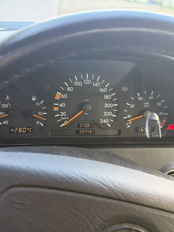 Mercedes-Benz 180, foto 5