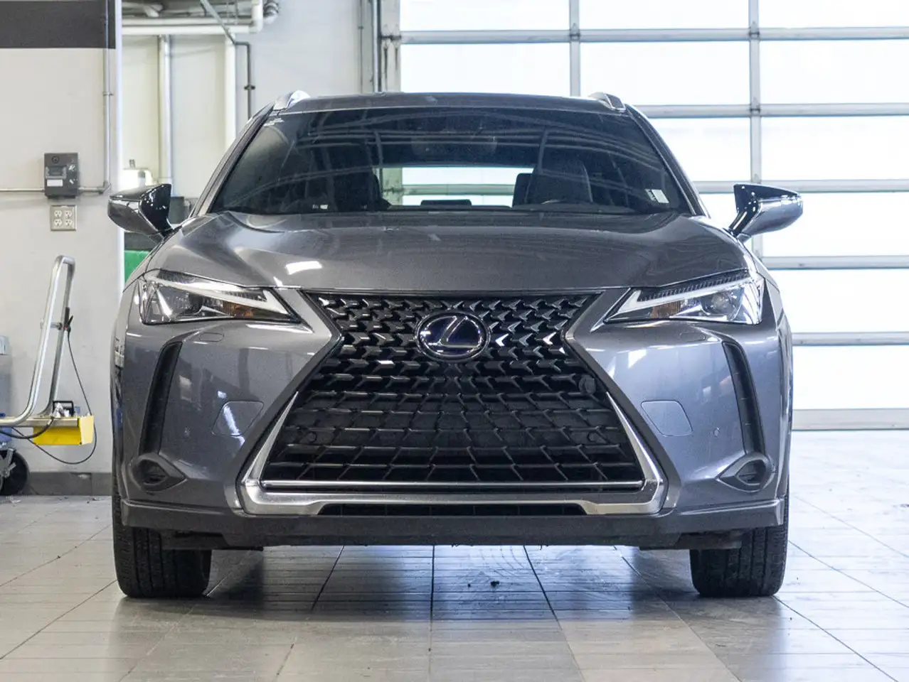 Lexus UX снимка Lexus UX