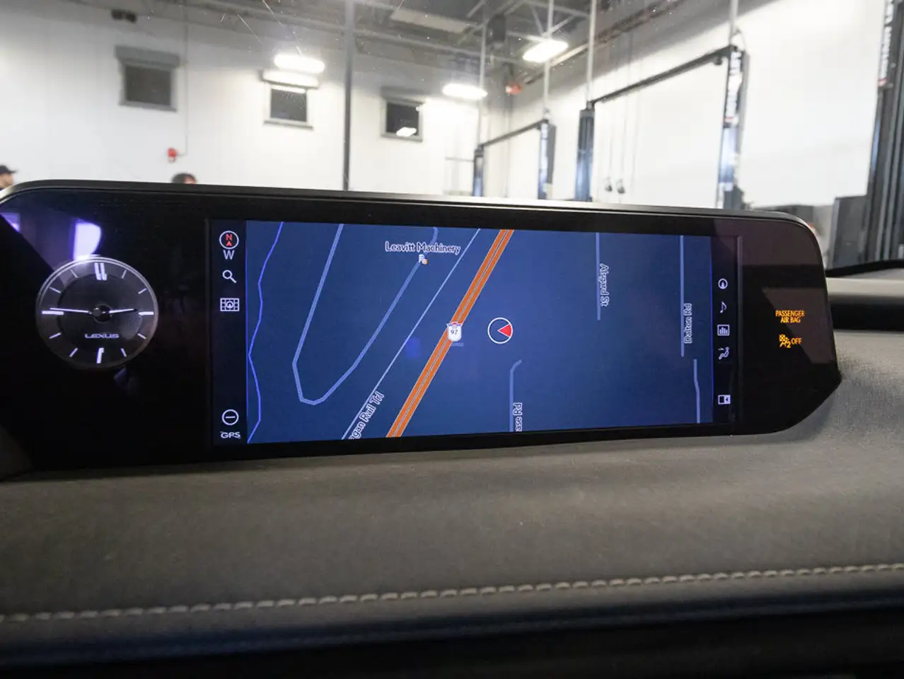 Lexus UX снимка Lexus UX