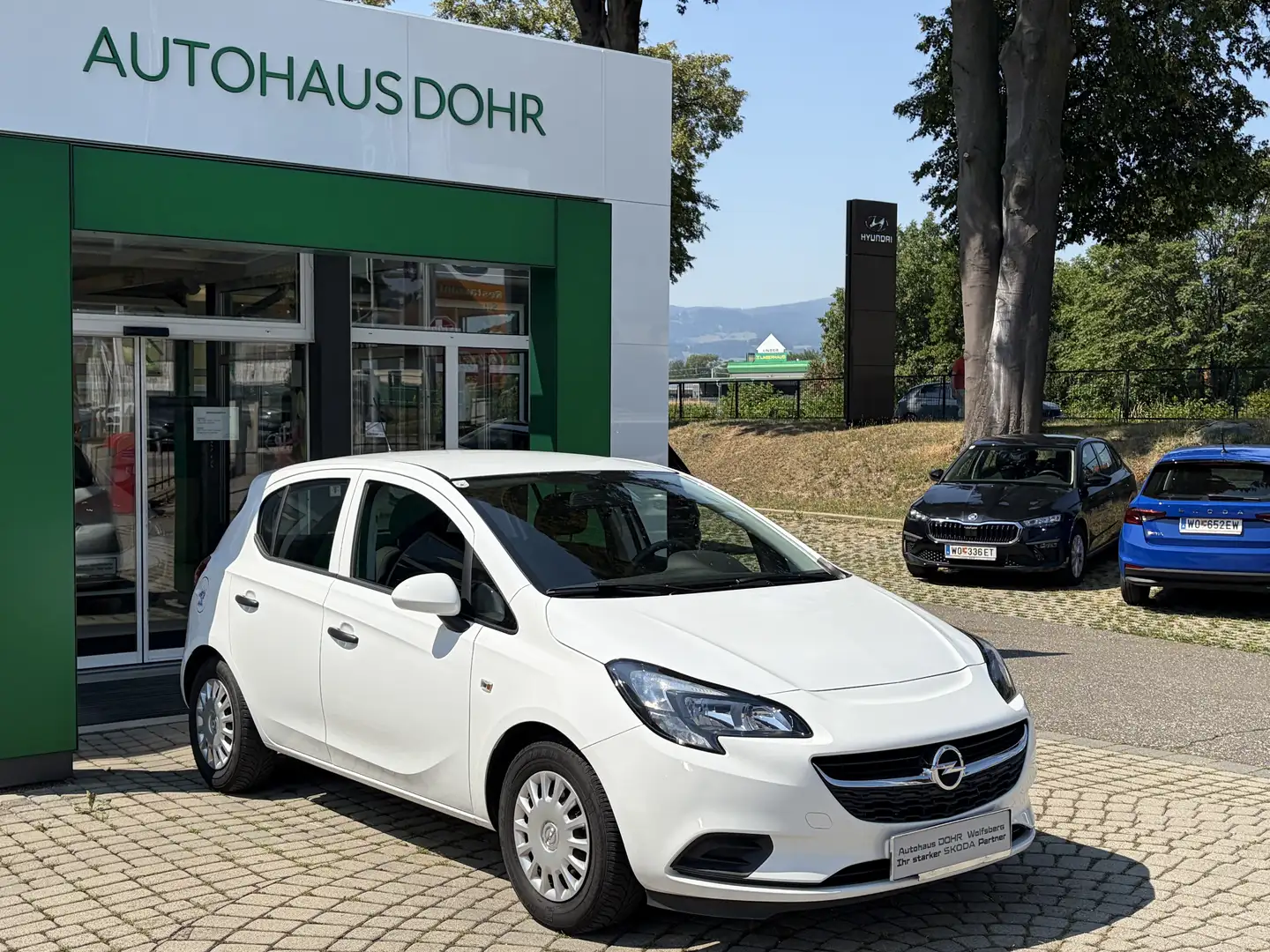 Opel Corsa Selection Weiß - 1