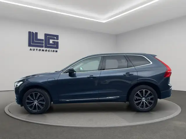 Volvo XC60 view 8