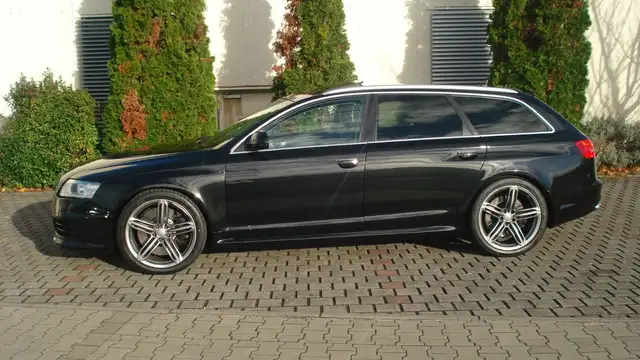 Audi RS6 5.0 quattro Avant! REIFEN/TÜV/SERVICE-NEU!