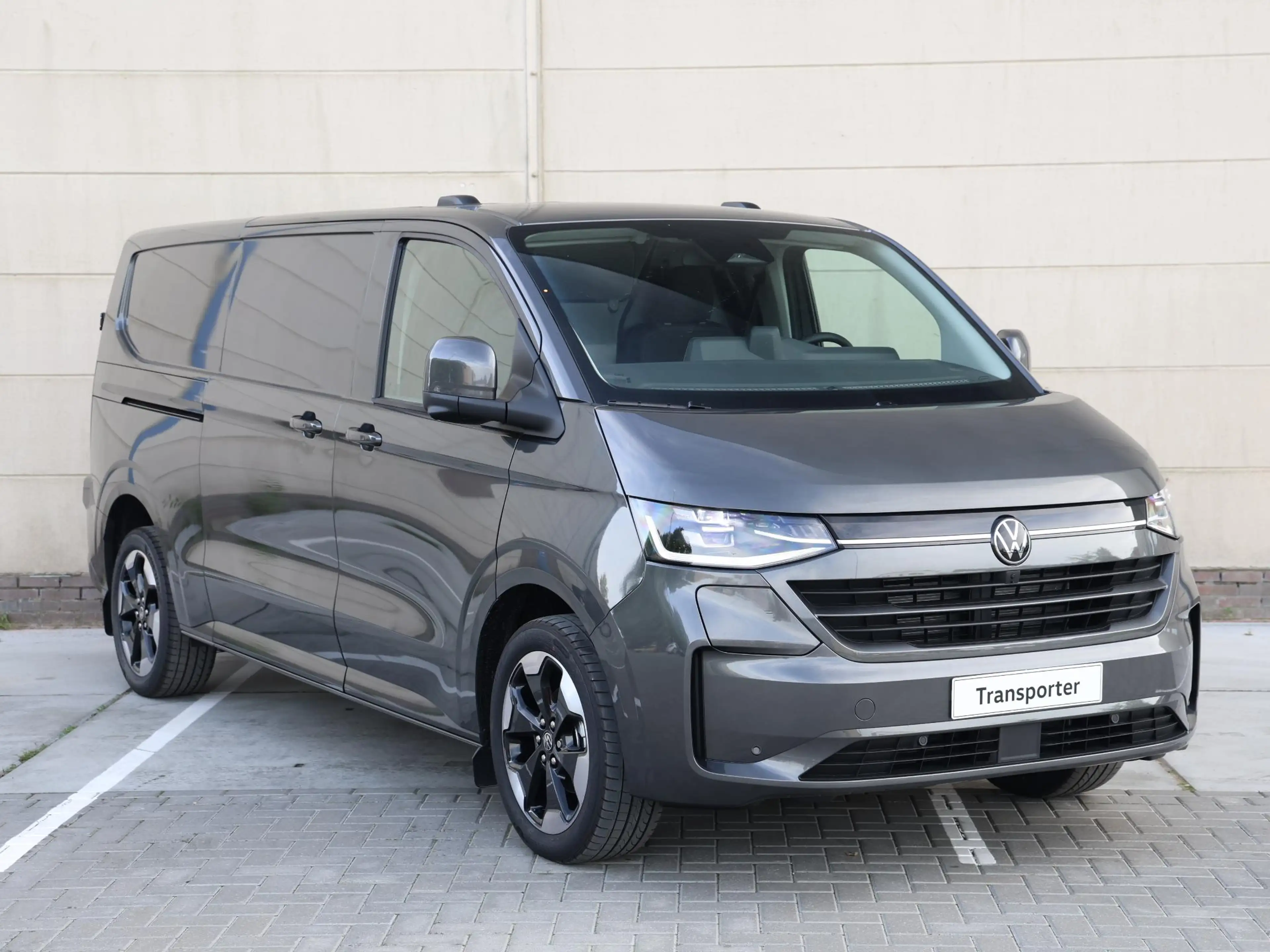 Volkswagen Transporter Bulli L2 2.5 eHybrid 233PK Automaat | 360 Camera | — photo 3