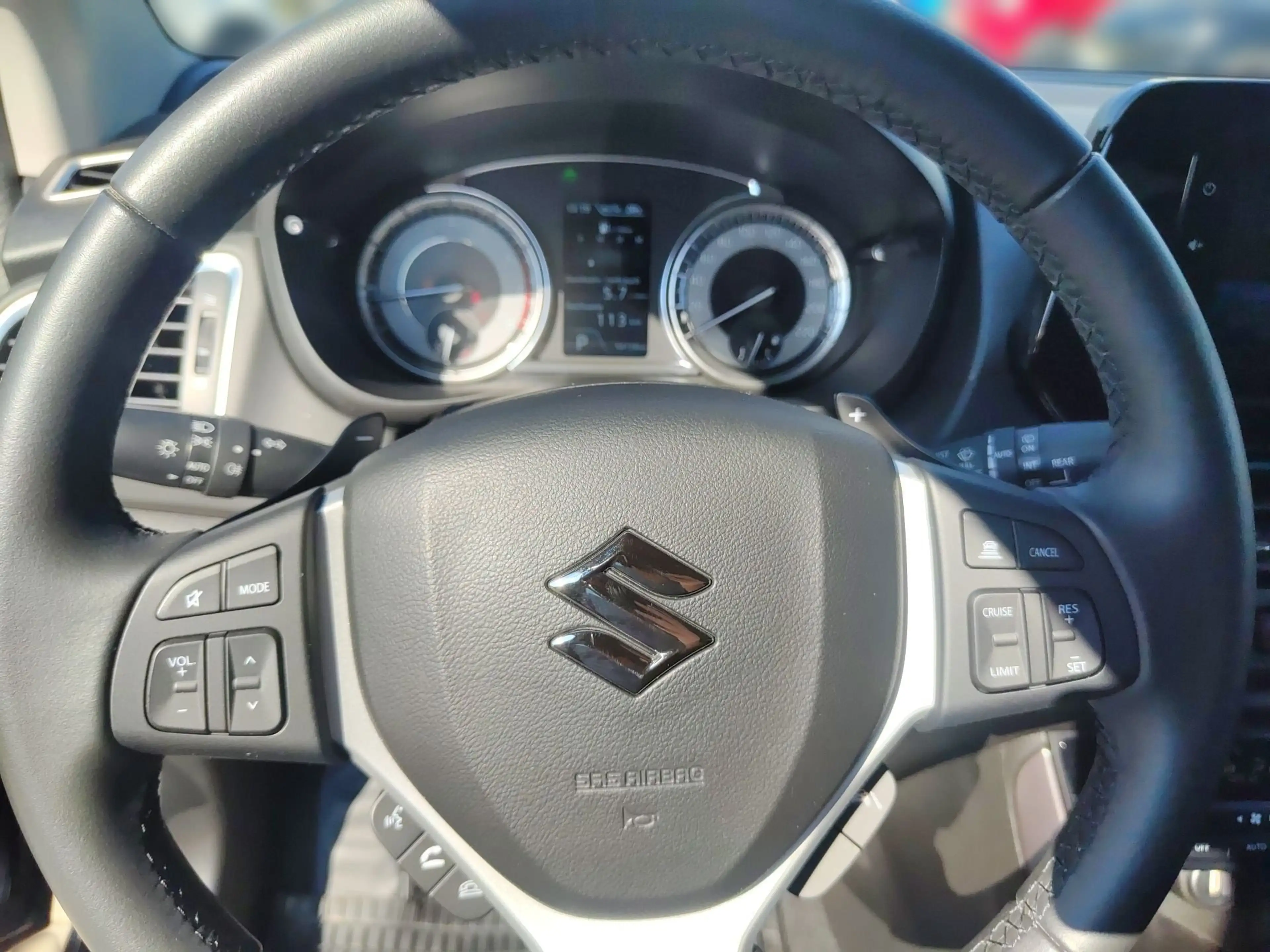 Suzuki S-Cross Shine Allgrip — photo 13