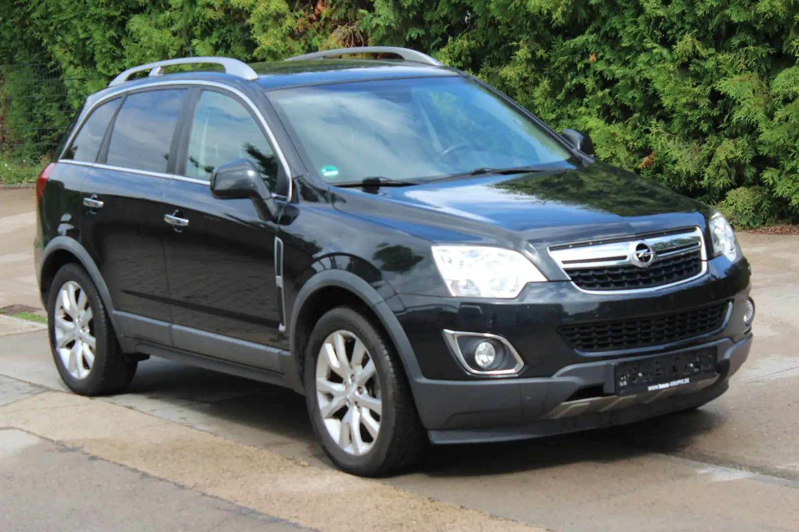 Opel Antara Cosmo 4x4+Xenon+Leder+SHZ+AHK Чорний - 1