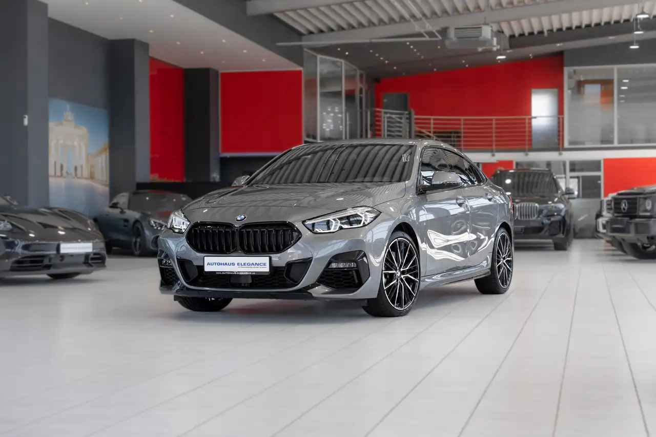 BMW 220