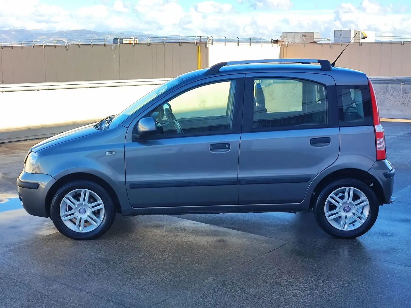 Fiat Panda 1.2 Emotion Euro 5 NEOPATENTATI Grigio - 2