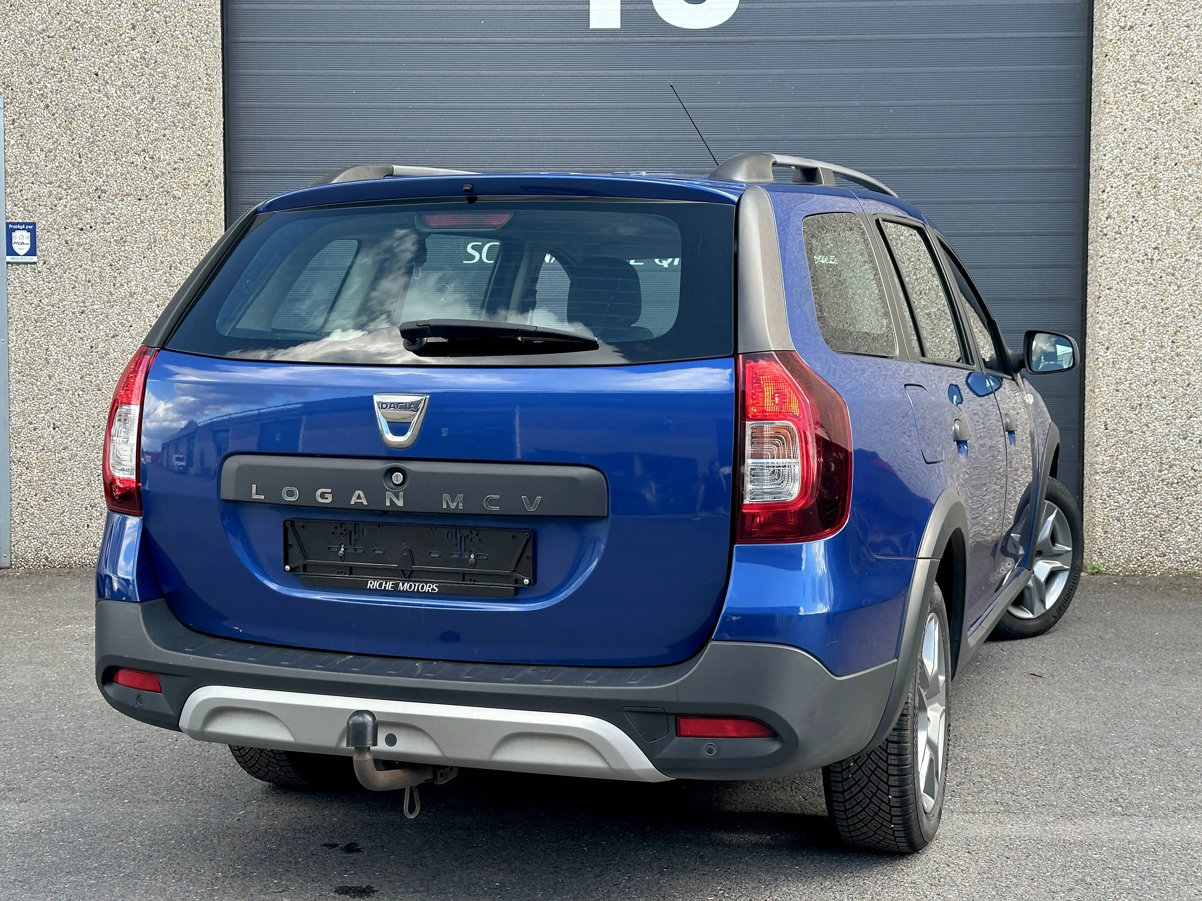 Dacia Logan 0.9 TCe Automatique / Caméra / GPS / Att. remorque — photo 6
