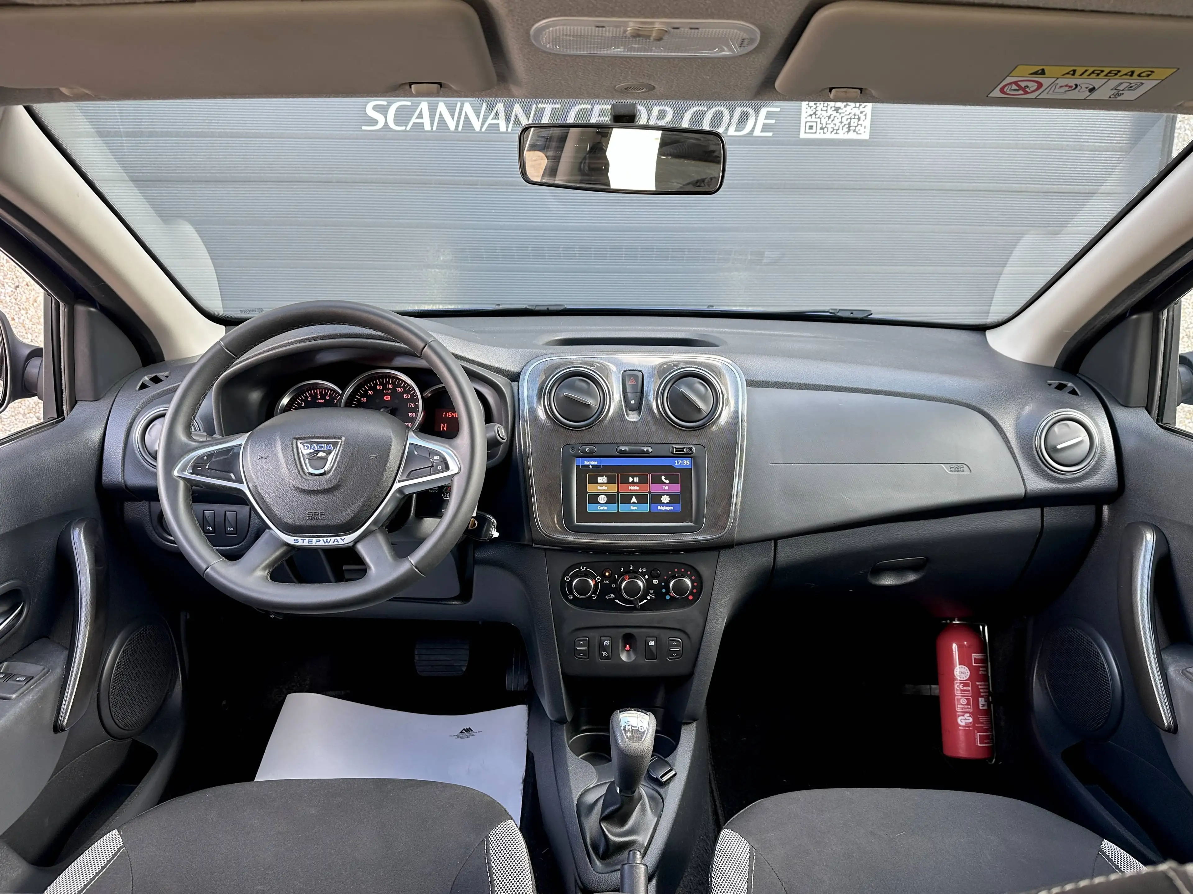 Dacia Logan 0.9 TCe Automatique / Caméra / GPS / Att. remorque — photo 9