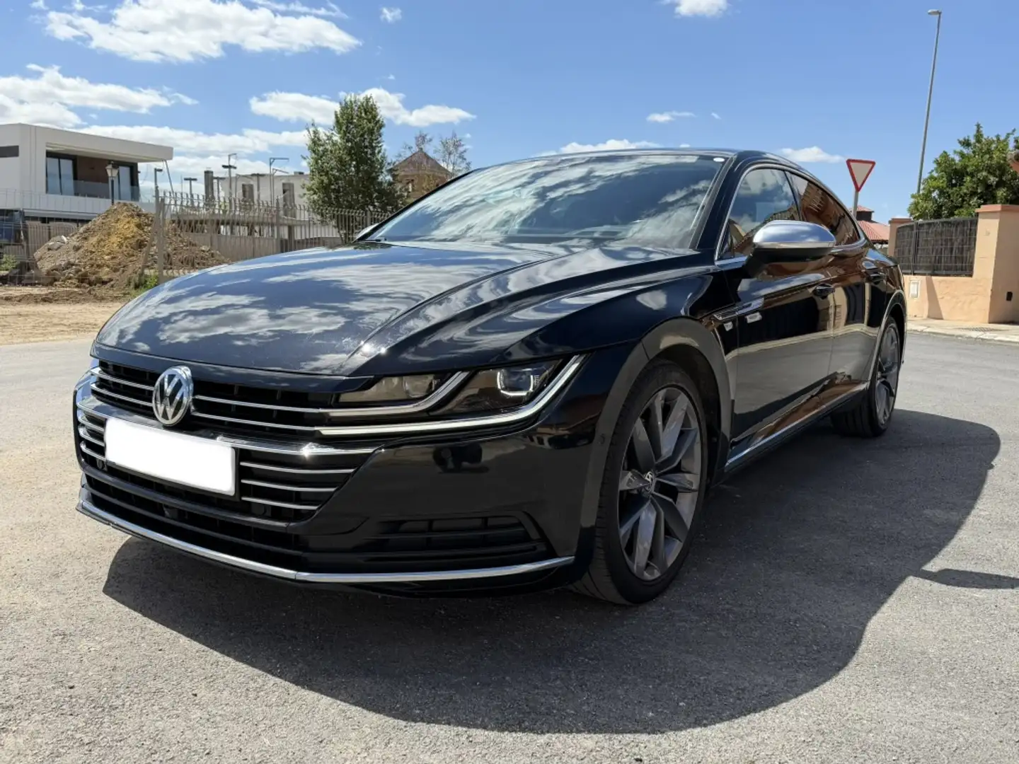 Volkswagen Arteon 2.0TDI Elegance DSG7 147kW Negro - 2
