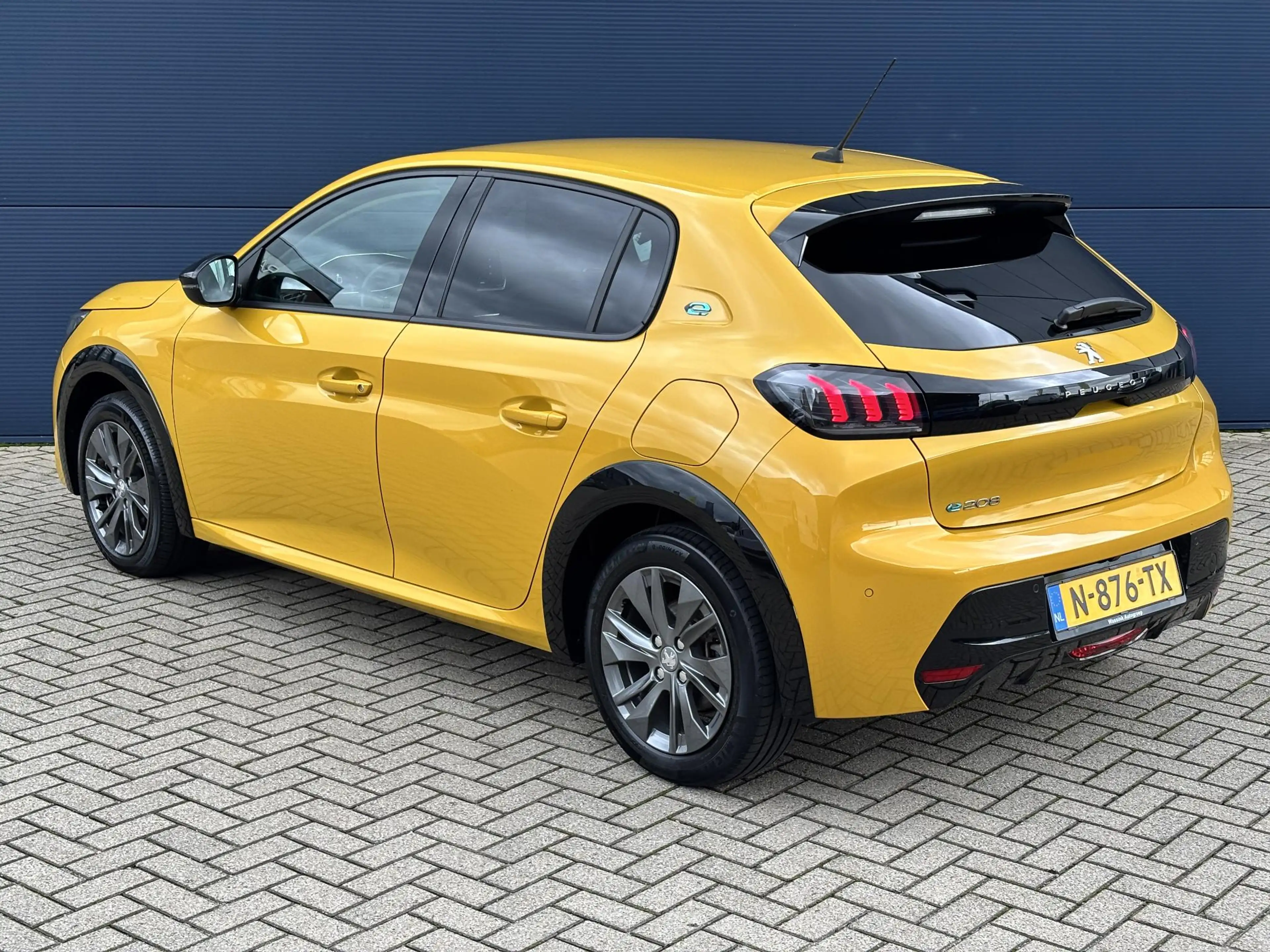 Peugeot e-208 EV Allure Pack 50 kWh | Apple Carplay/Android Auto — photo 8
