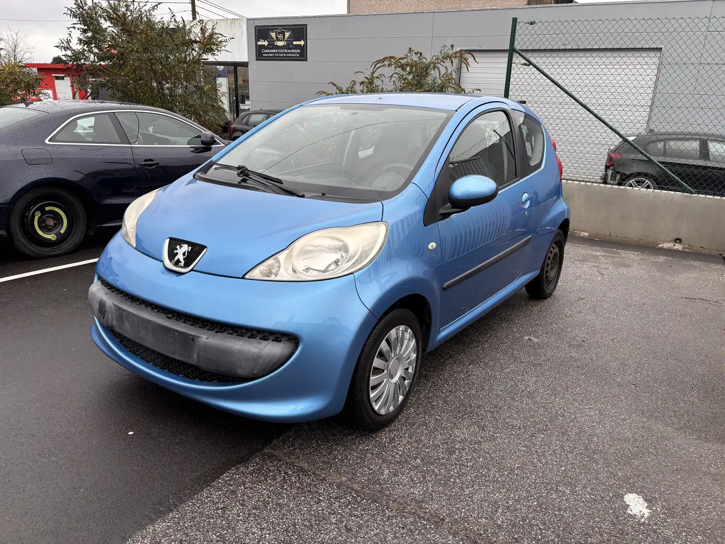 Peugeot 107 1.0i 12v Trendy - 1