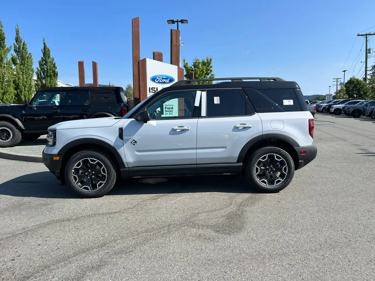 Ford Bronco Sport photo Ford Bronco Sport