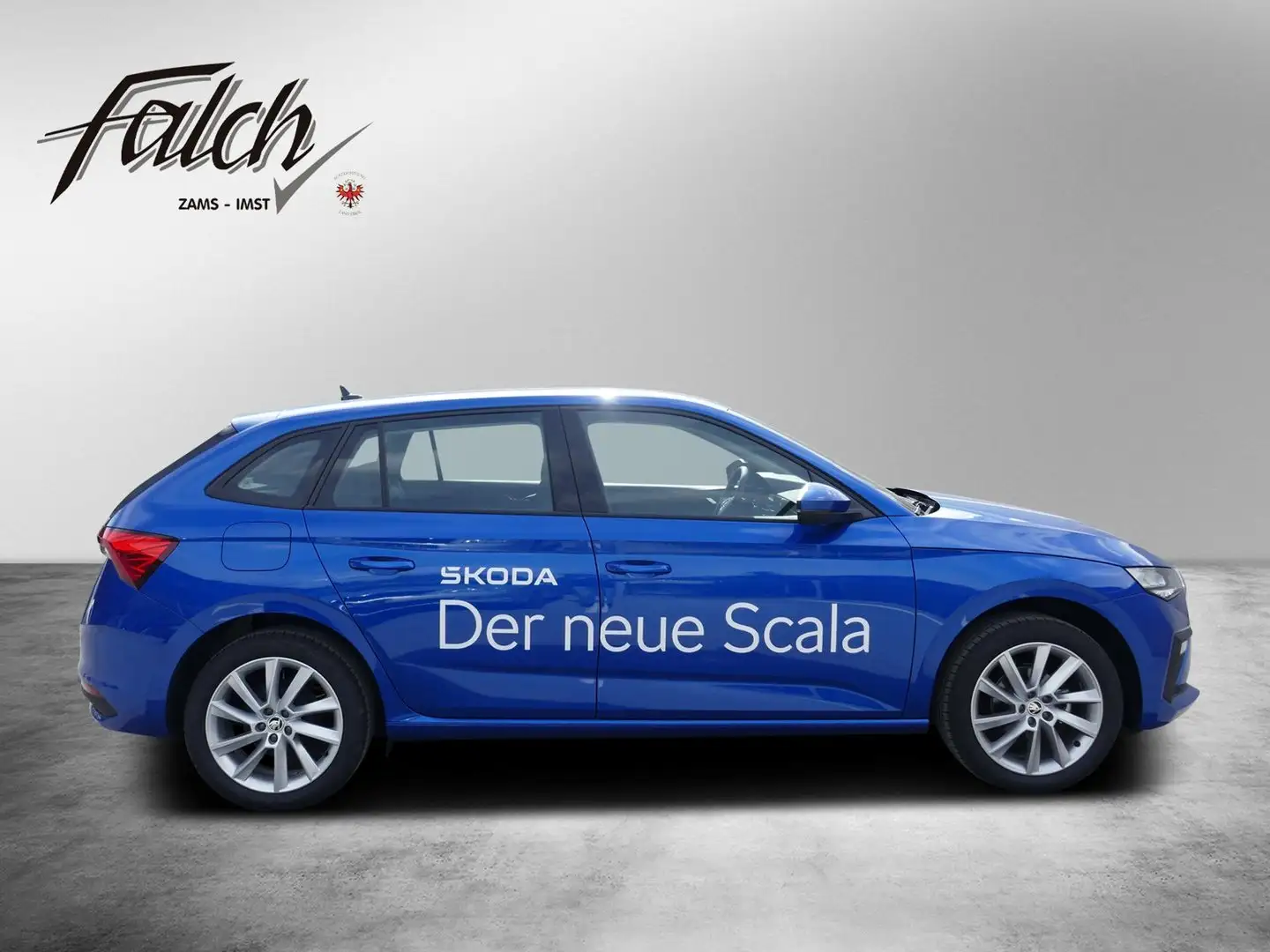 Skoda Scala Essence TSI Blau - 2