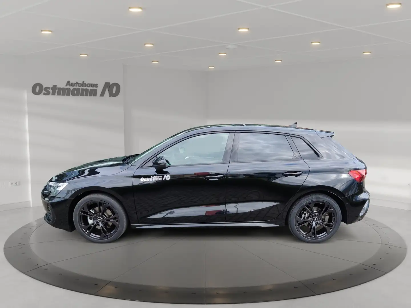 Audi A3 Sportback 1.5 TFSI S-Line ACC KAM Schwarz - 2