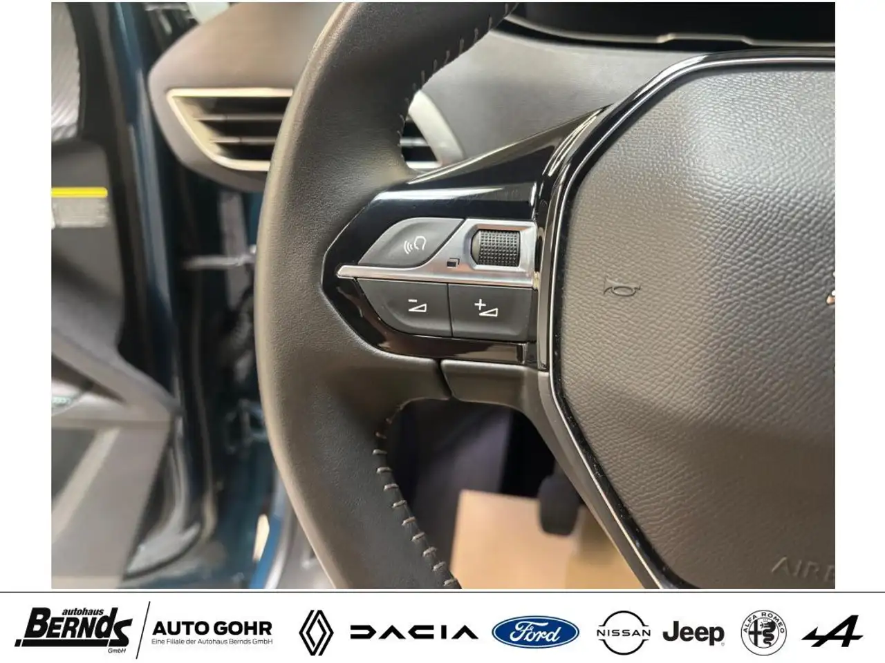 Peugeot 5008 PT130 Allure Pack 7-Sitzer 180Grad EasyP. LED uvm., миниатюра 13