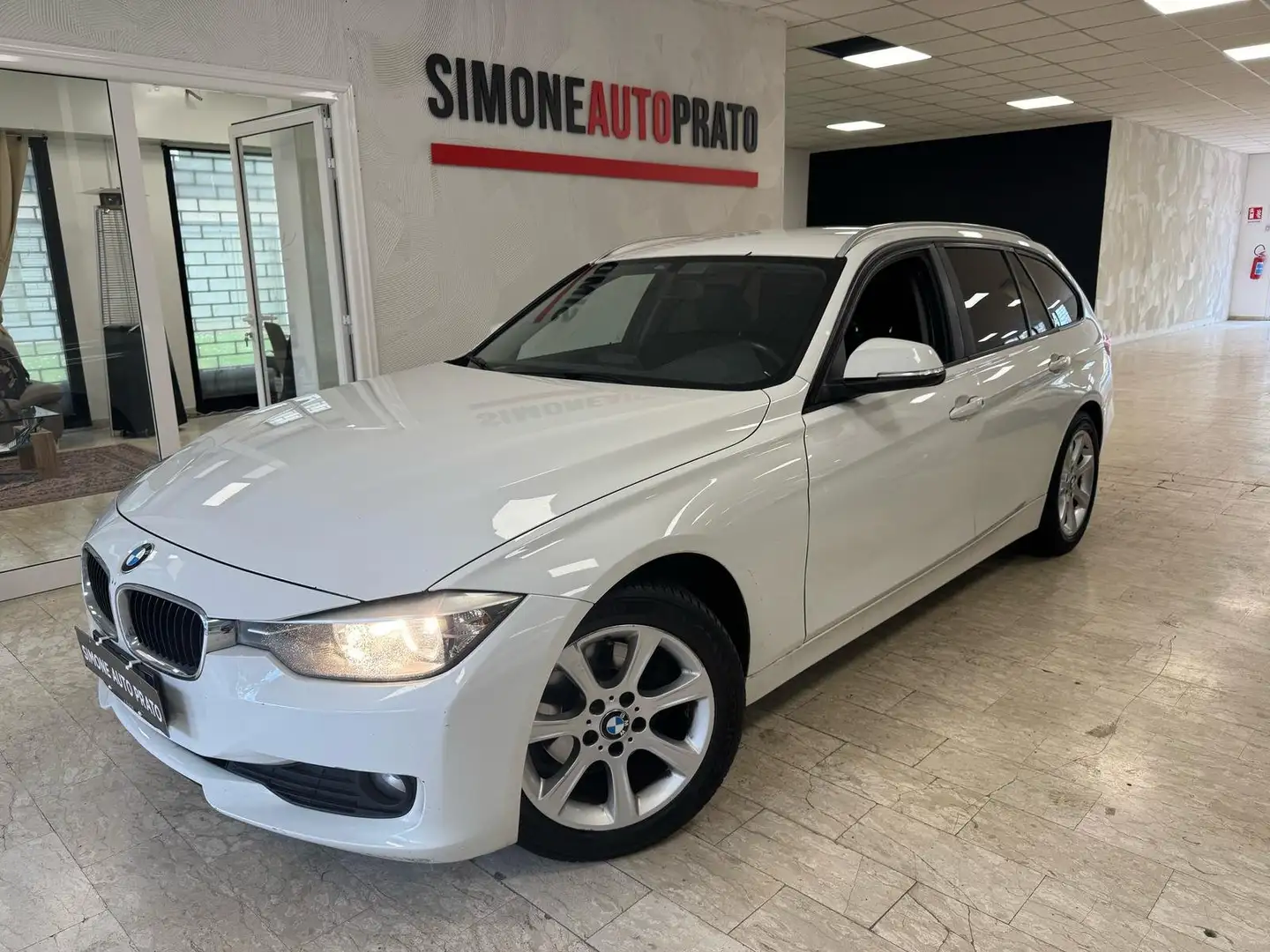 BMW 320 320d Touring Business auto Alb - 1