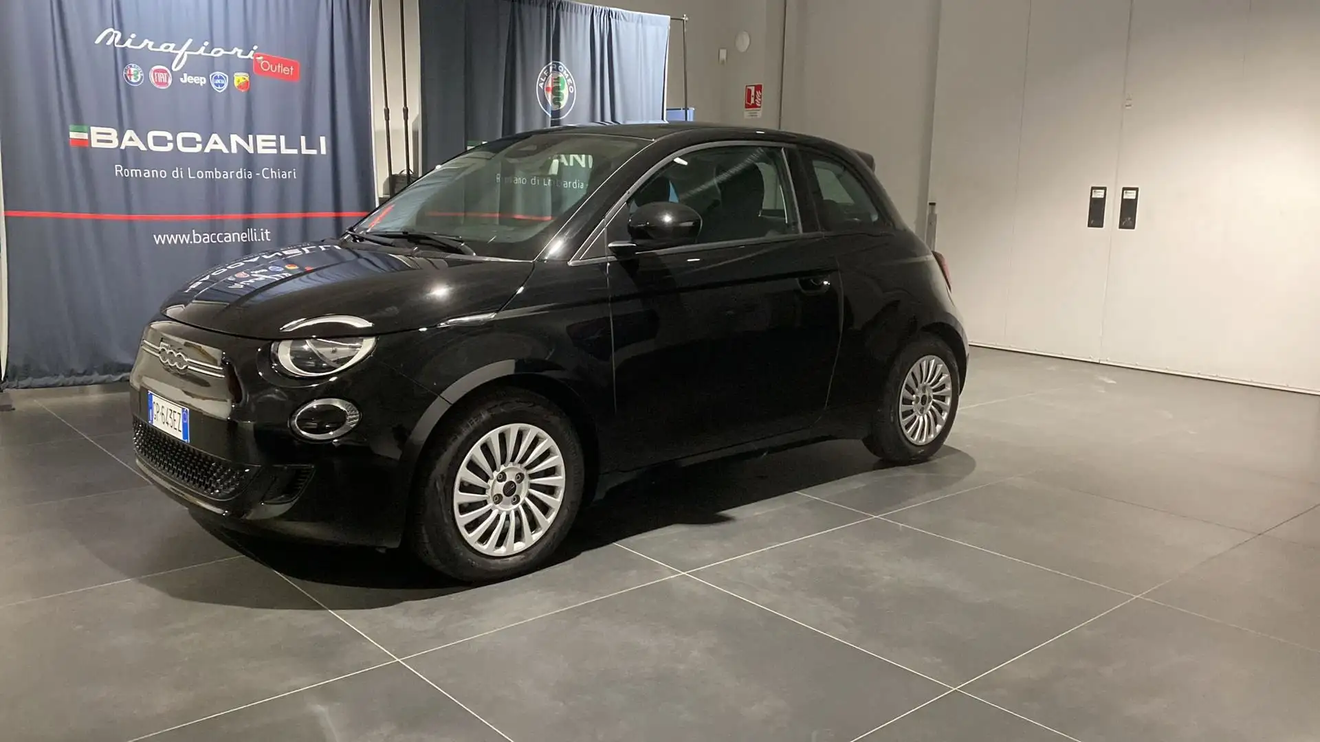 Fiat 500e Berlina 42 kWh Negru - 1