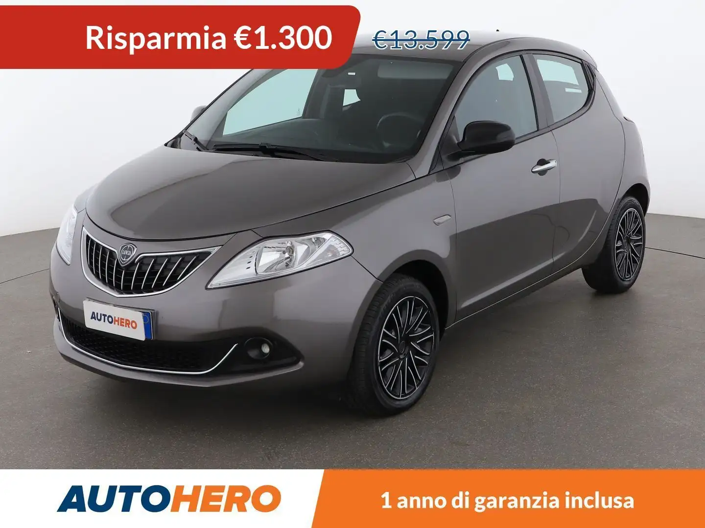 Lancia Ypsilon 1.0 Mild-Hybrid Gold MHEV Gris - 1