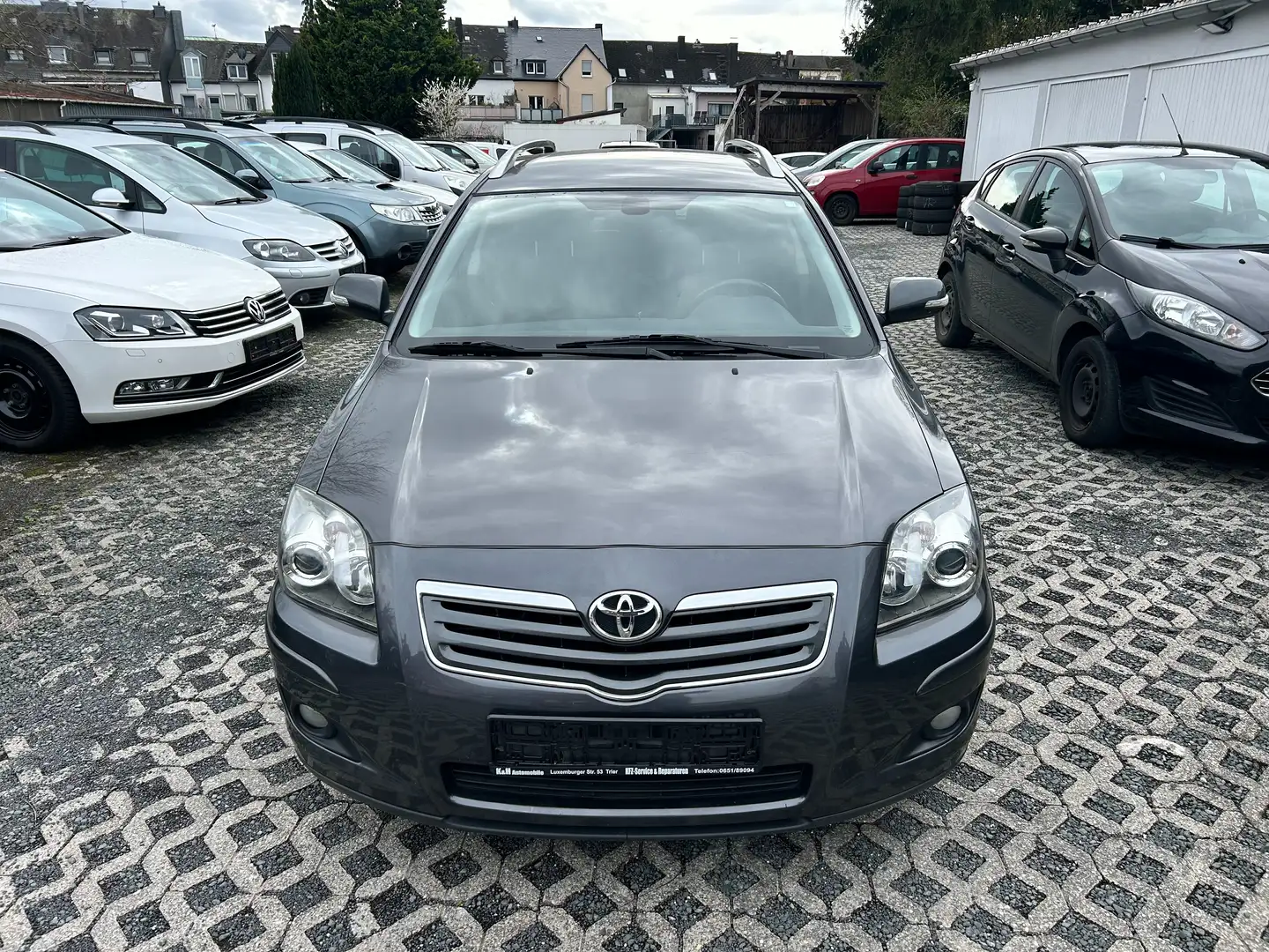 Toyota Avensis 1.8 Edition - Benzin, Klima Silber - 2