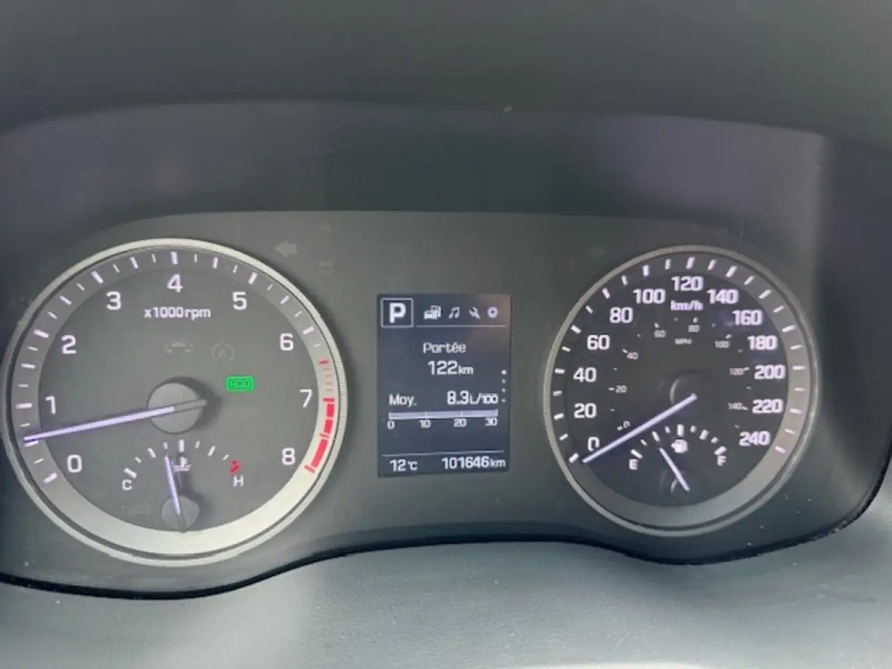 Hyundai TUCSON снимка Hyundai TUCSON