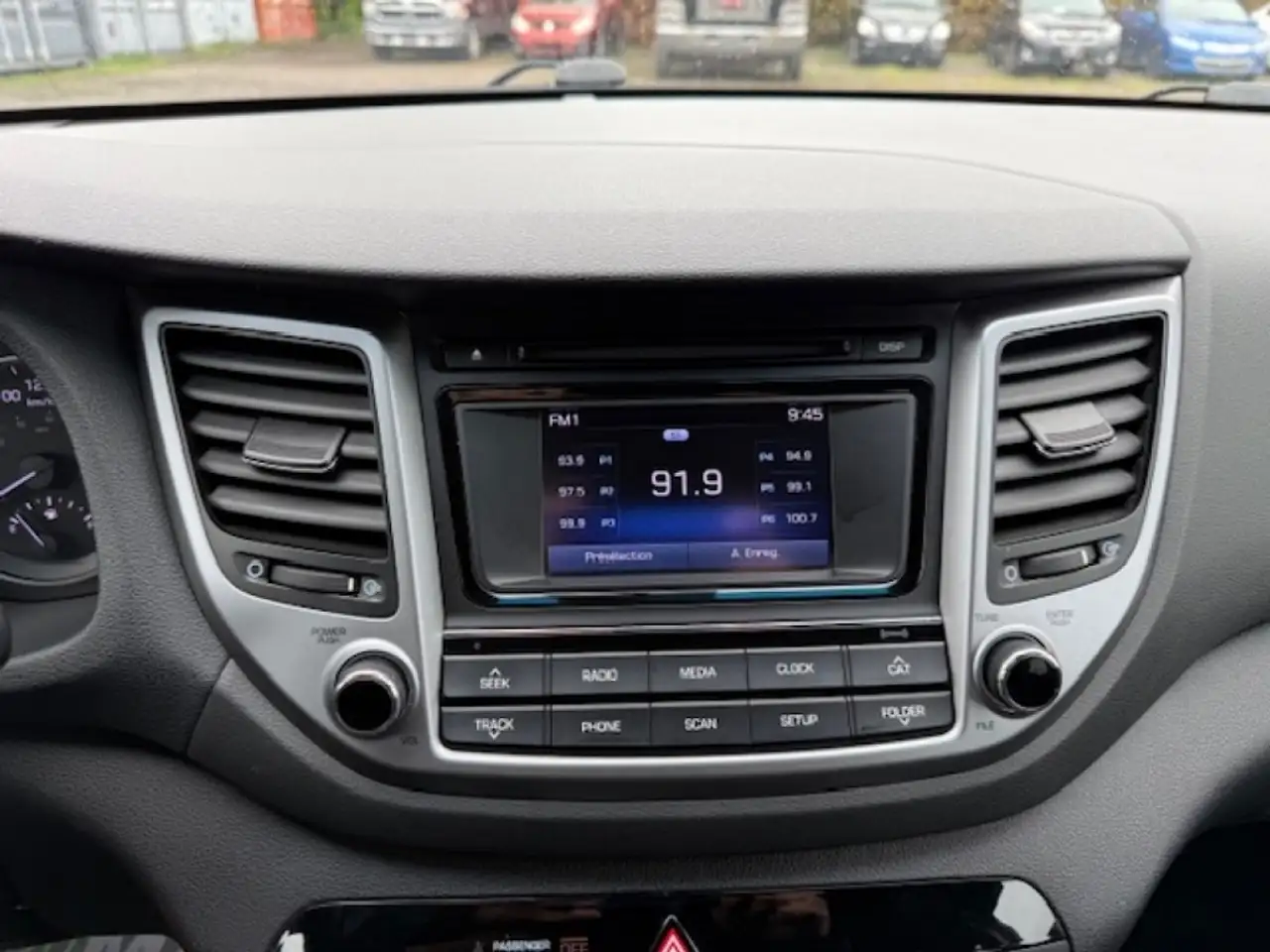 Hyundai TUCSON снимка Hyundai TUCSON