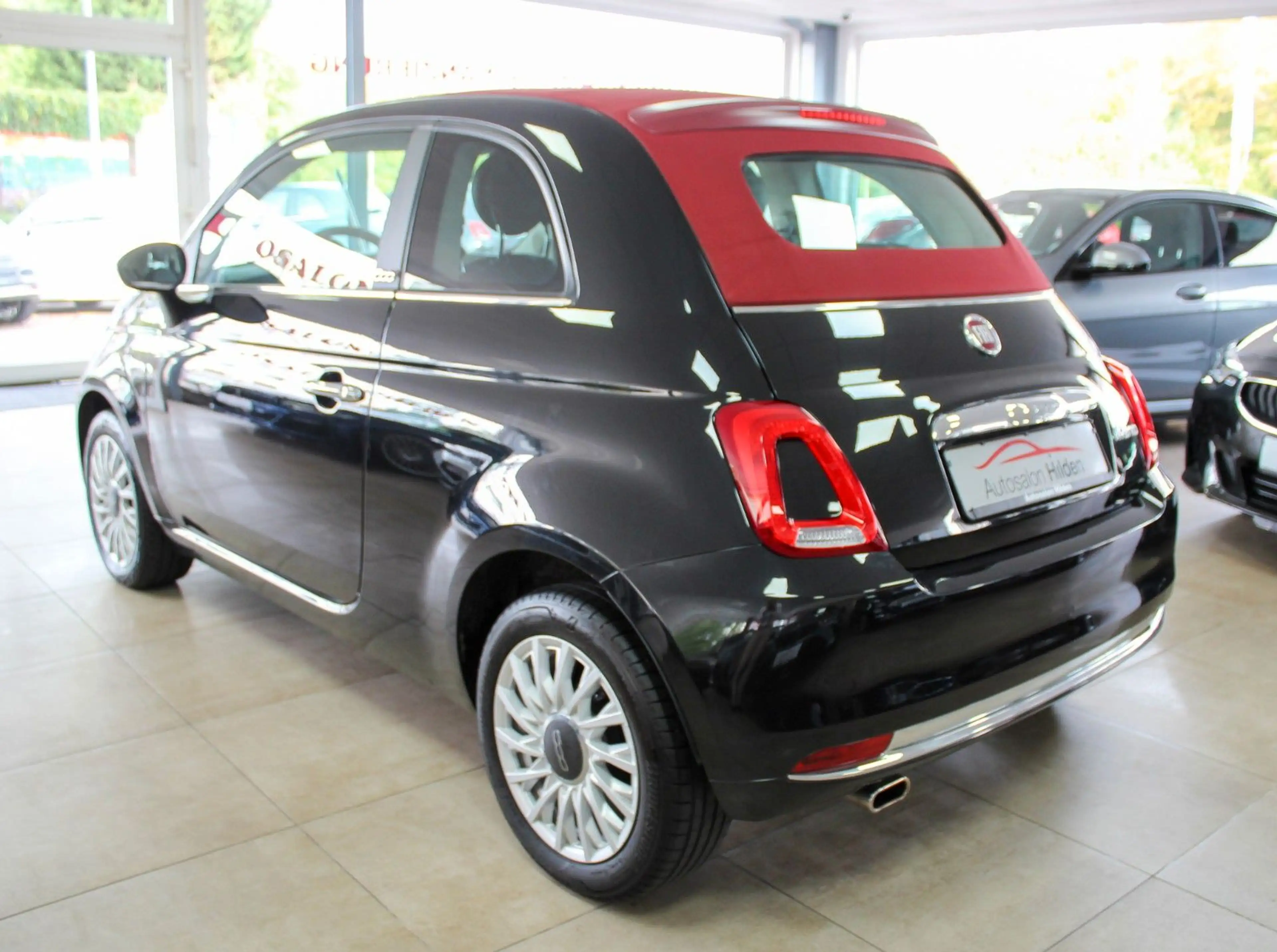 Fiat 500C 1.0 Mild-Hybrid Cabrio Dolcevita PDC 1.Hand — photo 5