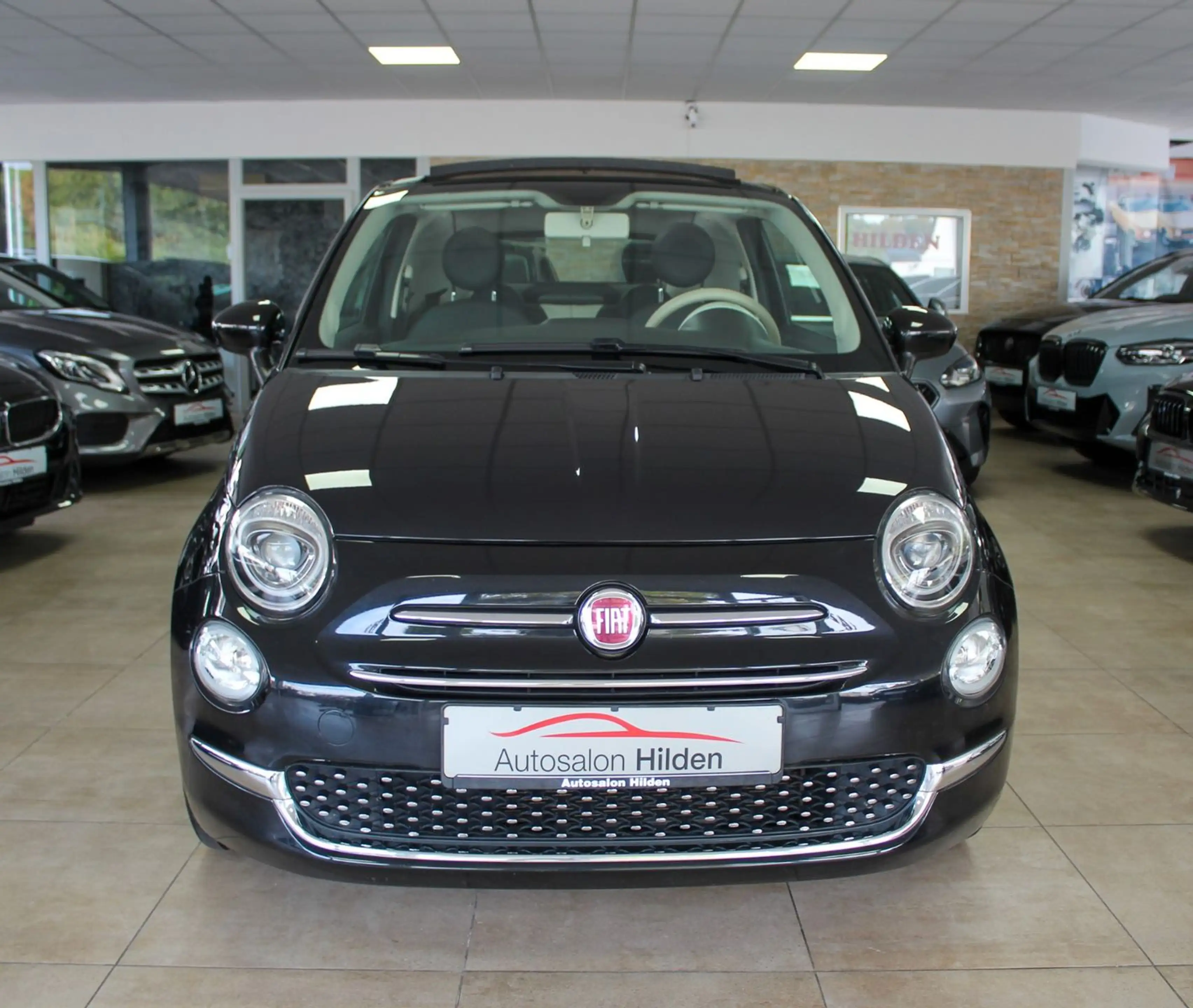 Fiat 500C 1.0 Mild-Hybrid Cabrio Dolcevita PDC 1.Hand — photo 2