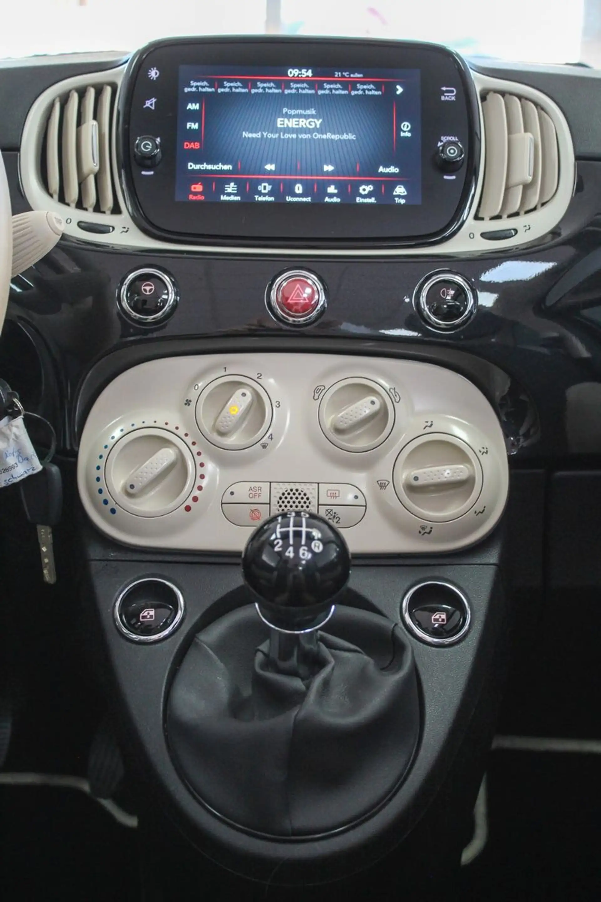 Fiat 500C 1.0 Mild-Hybrid Cabrio Dolcevita PDC 1.Hand — photo 12