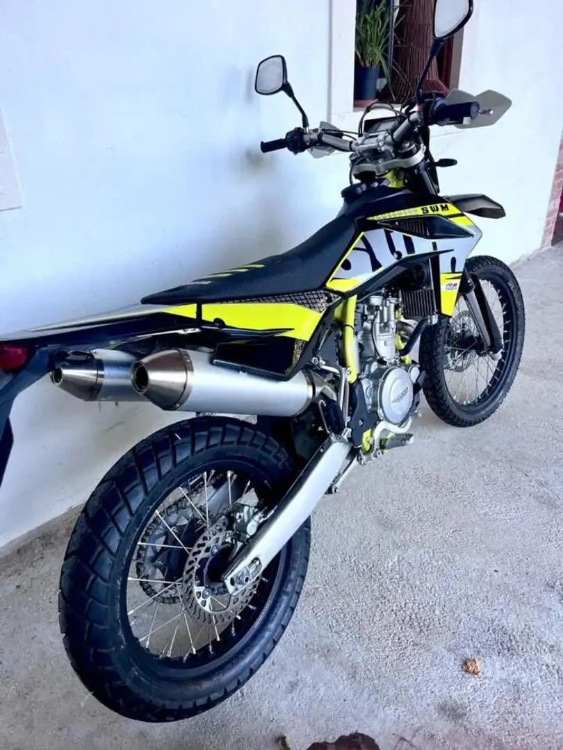 SWM RS 500 R Žlutá - 1
