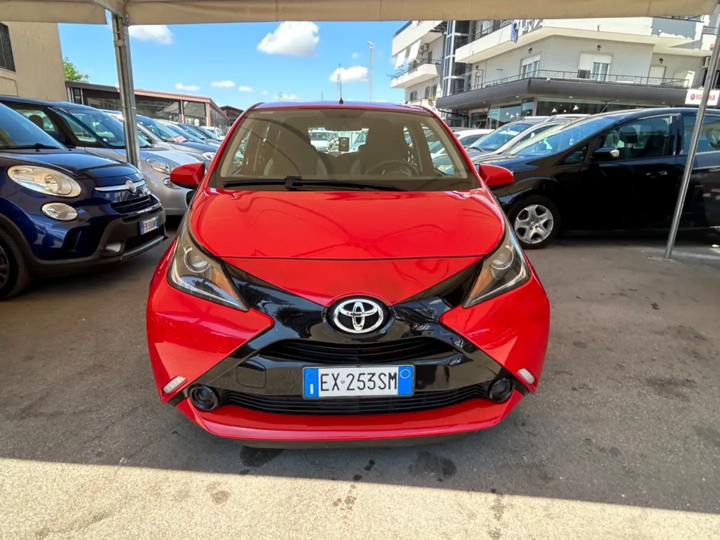 Toyota Aygo Aygo 5p 1.0 x-cite Rosso - 2